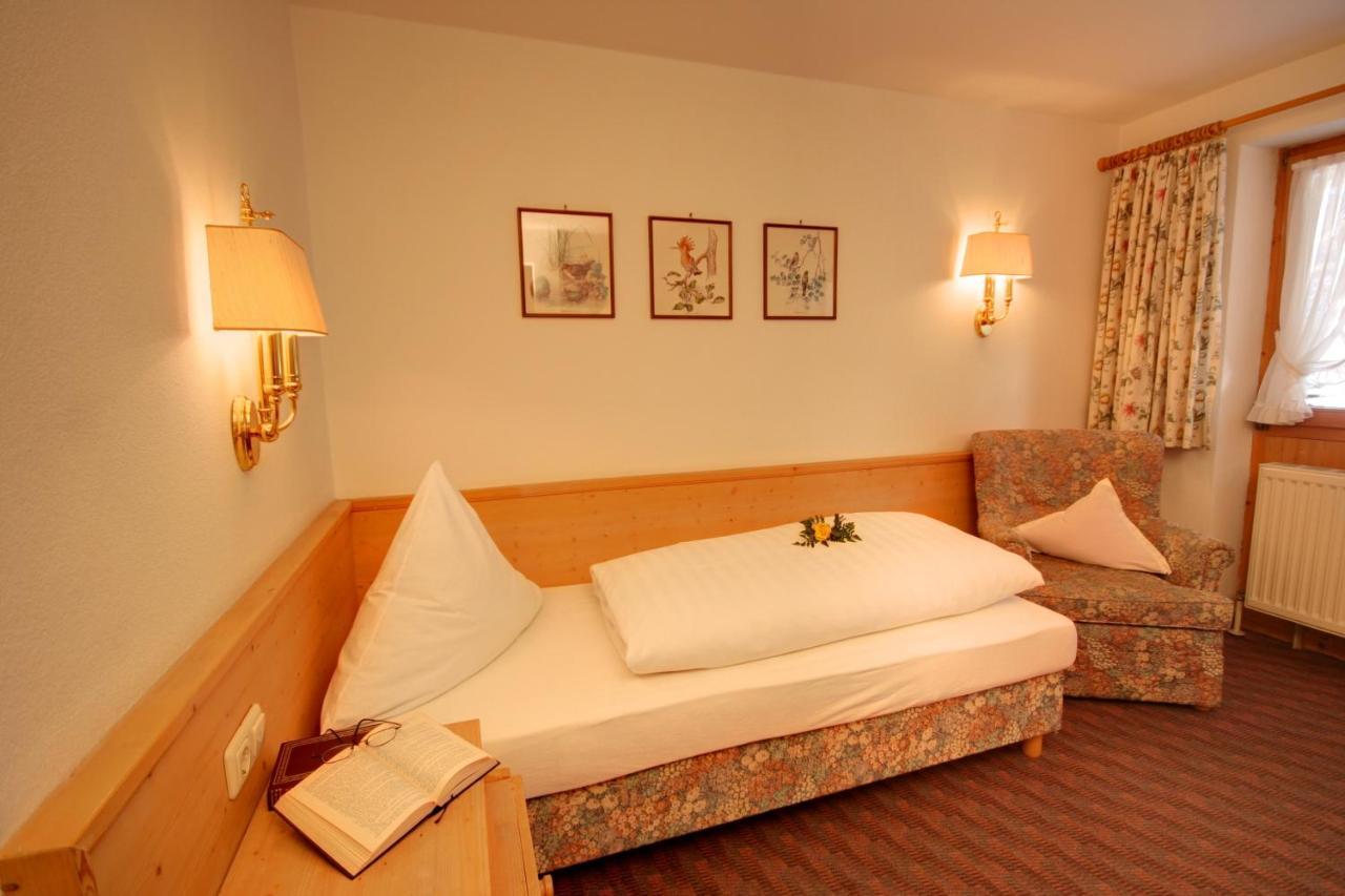 Hotel Adler Garni Hirschegg  Exterior photo